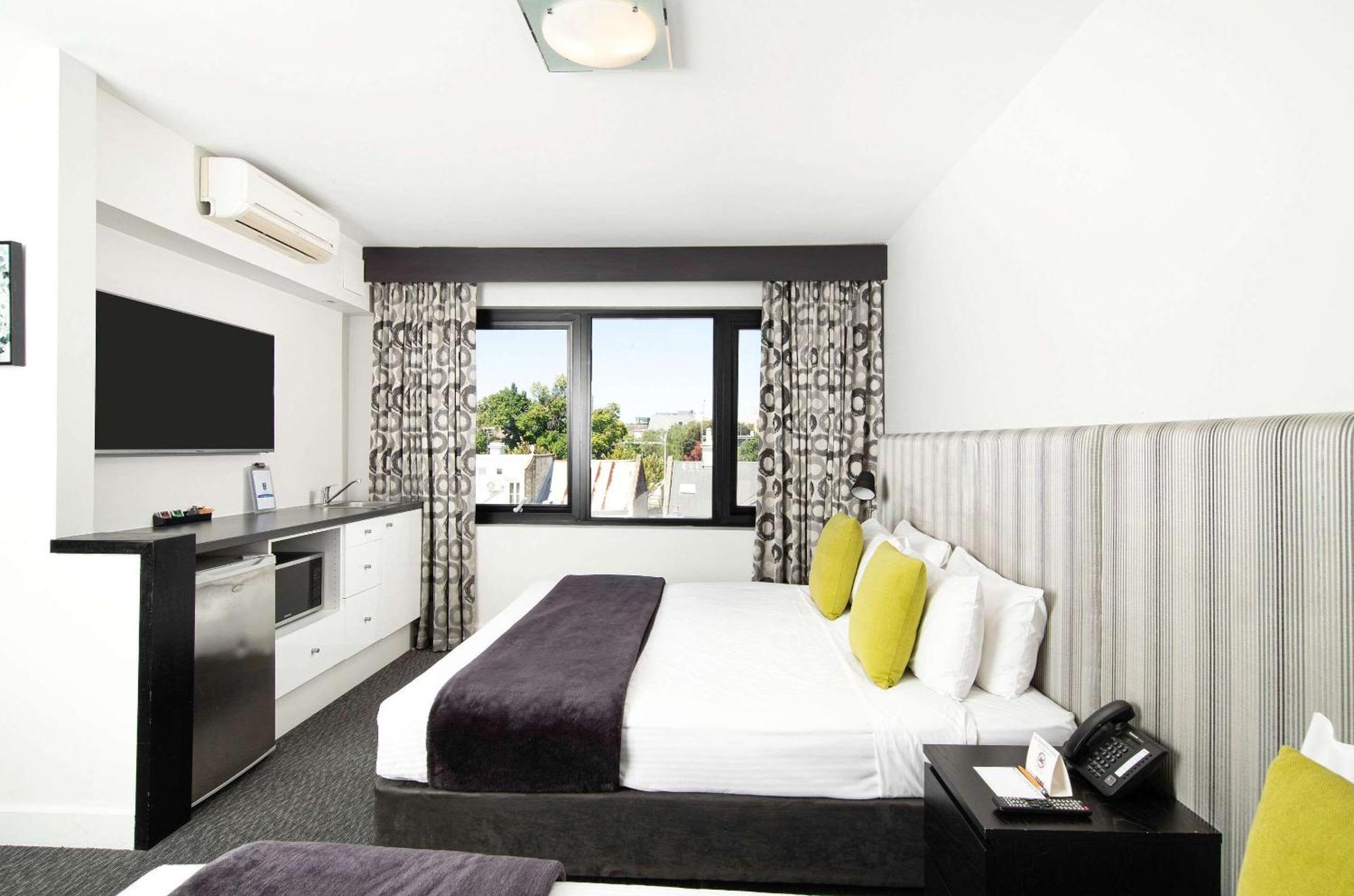 Comfort Hotel East Мельбурн Экстерьер фото