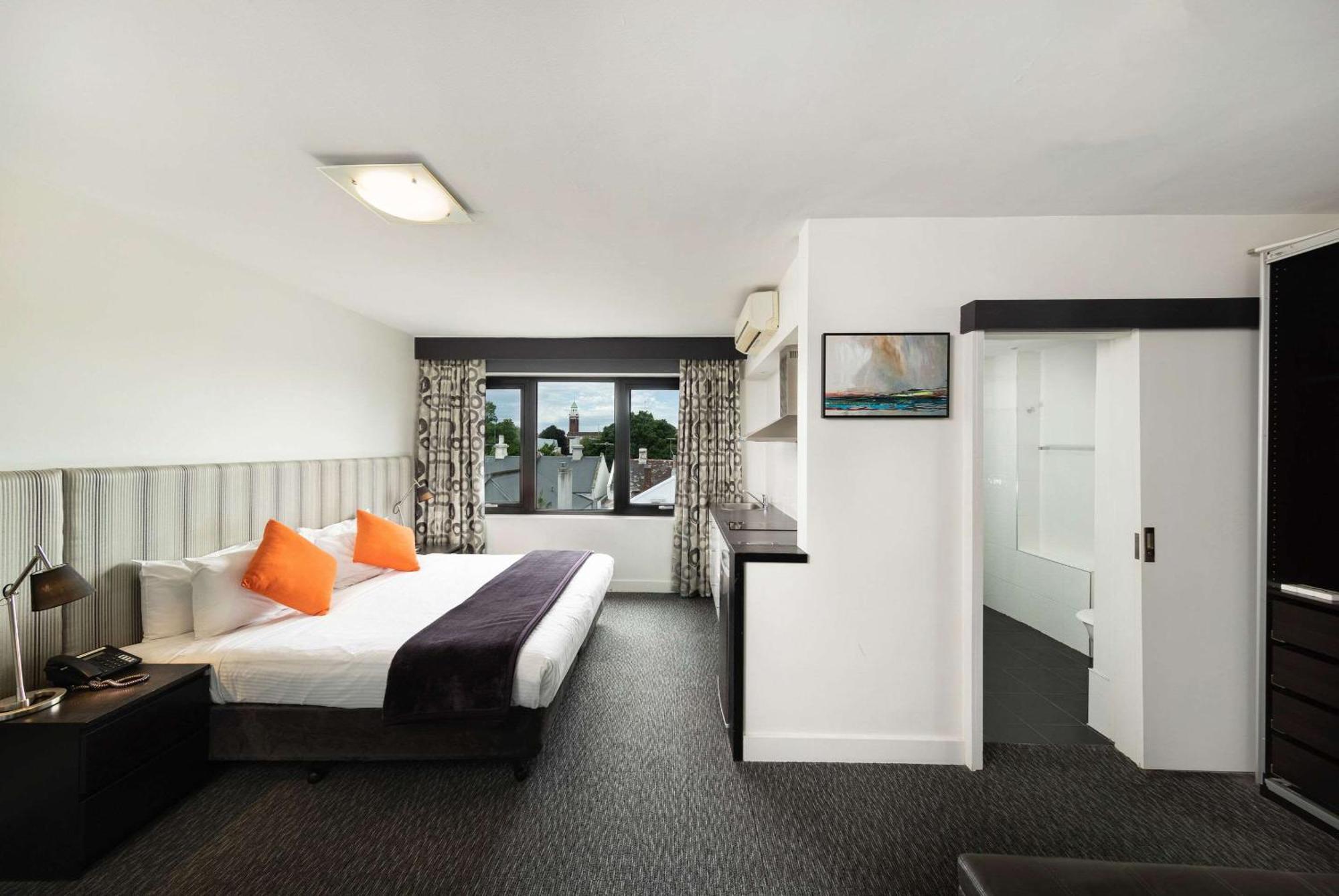Comfort Hotel East Мельбурн Экстерьер фото